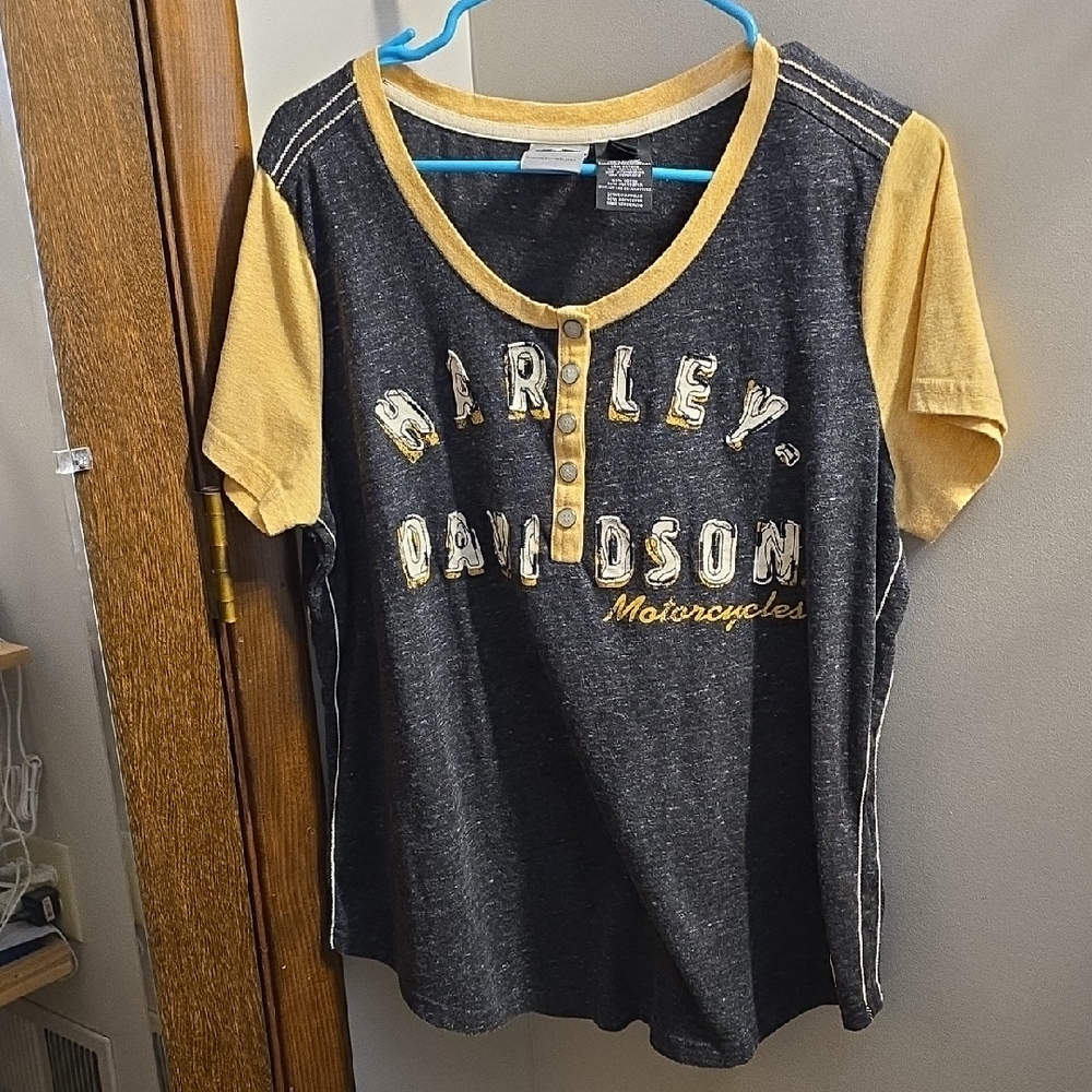 Harley-Davidson Black and Yellow Short Sleeve Tees